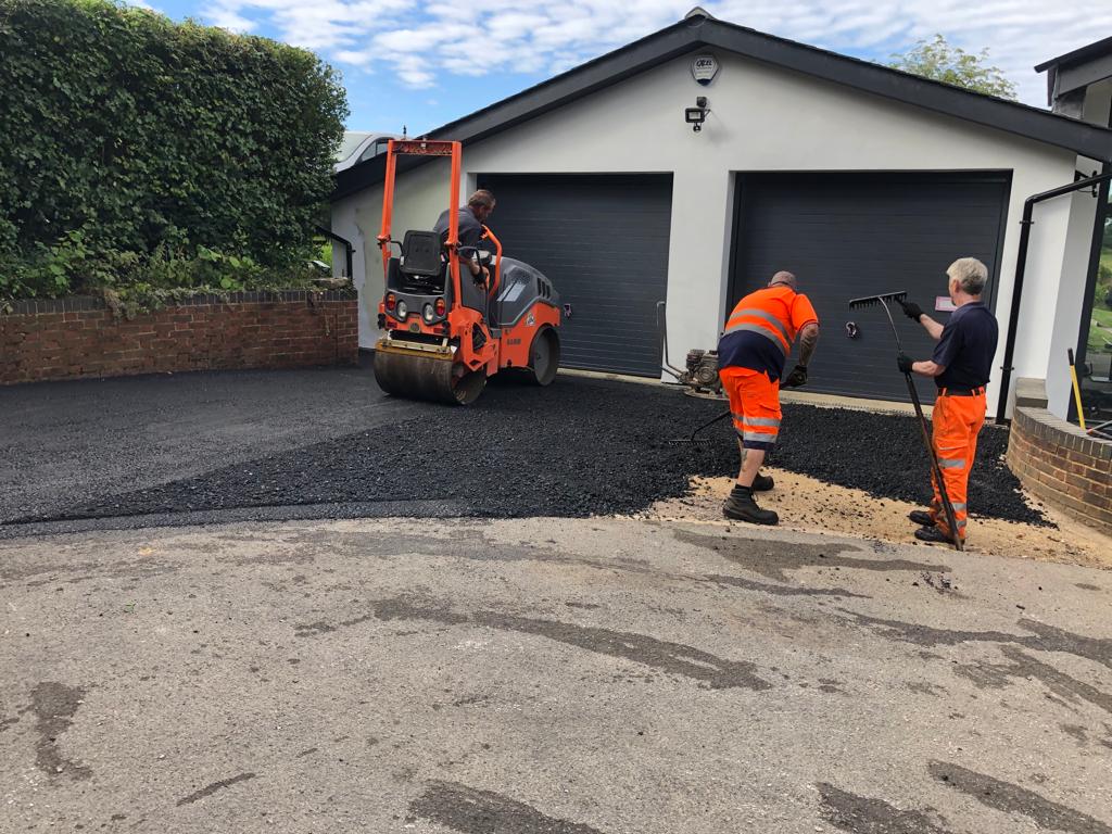 This is a photo of a bitumen driveway which is in the process of being installed by Tenterfield Asphalt & Bitumen Surfacing